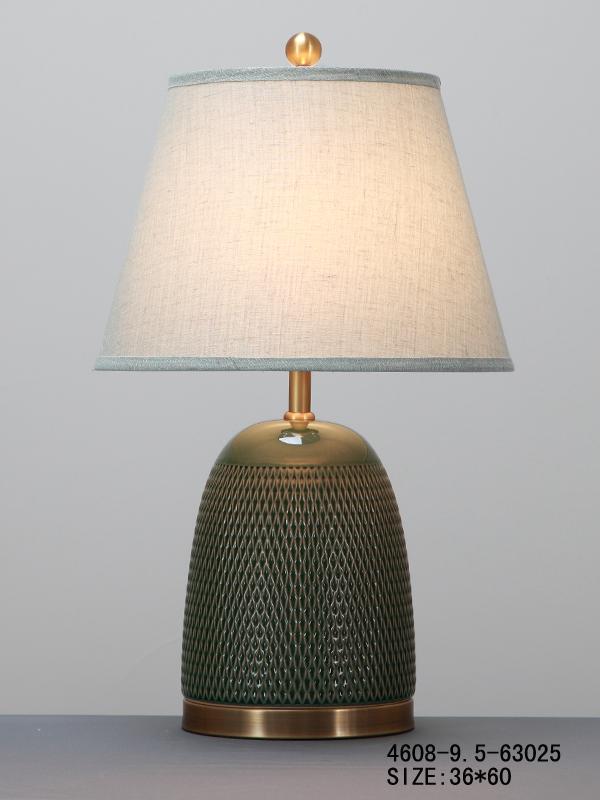 Nordic Green Table Lamp - 36x60 cm